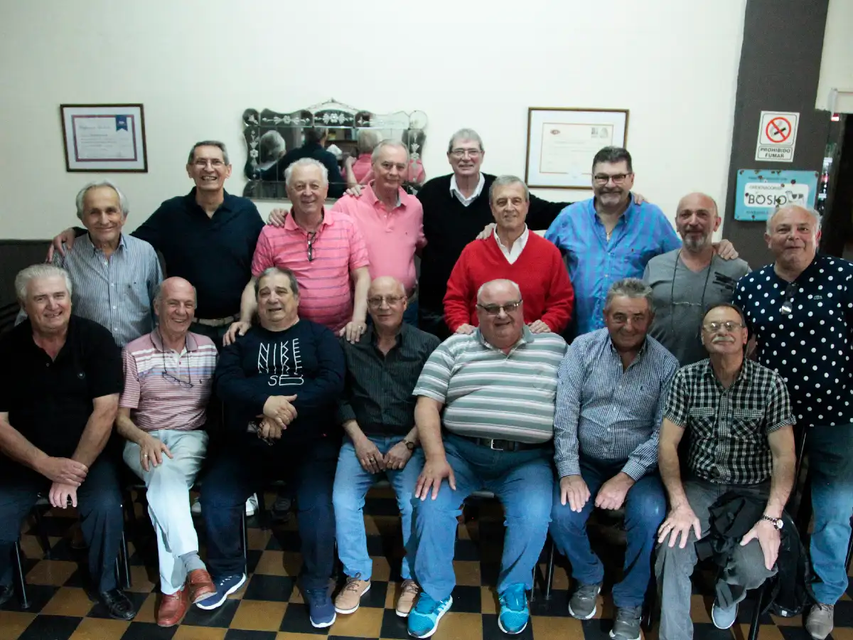 Una gran familia: a 50 años de su egreso, la segunda  Promo Marista volvió a reunirse