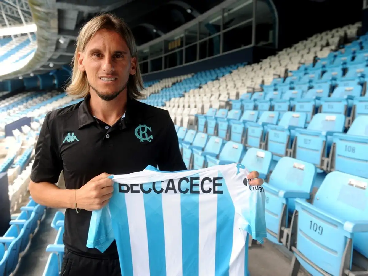 Racing: Beccacece y la posible llegada de Hauche 