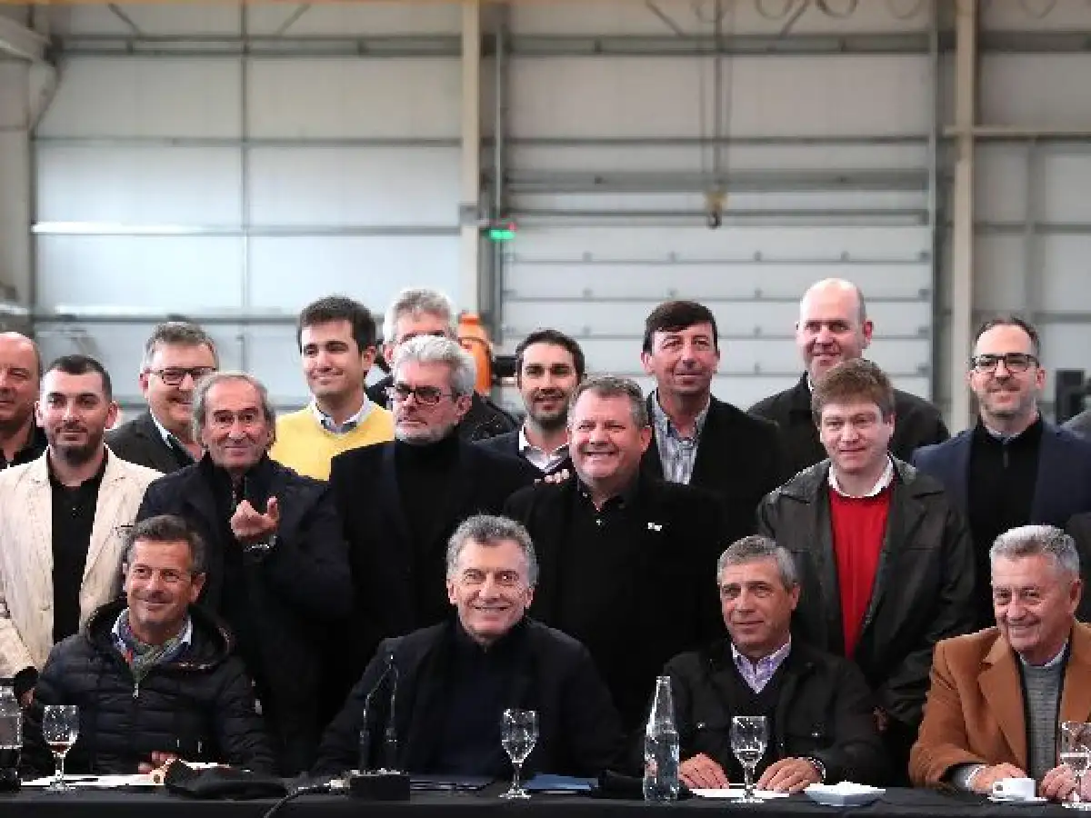 En San Francisco, ante los empresarios Macri pidió el voto y prometió acelerar reformas