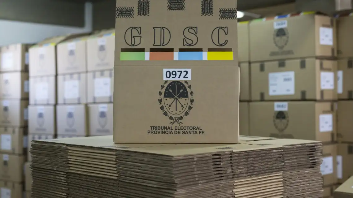 El Tribunal Electoral de la provincia comenzó con el armado de urnas