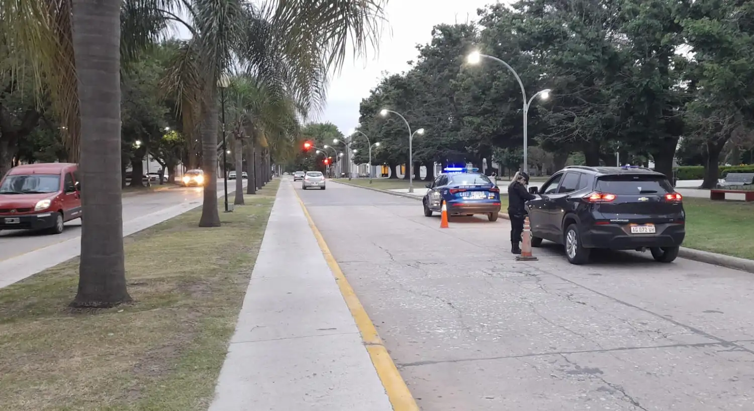 Más presencia policial en las calles de Villa Cañás.
