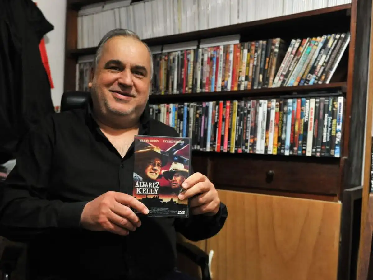 Dante se niega a Netflix y tiene en su poder siete mil DVD’s