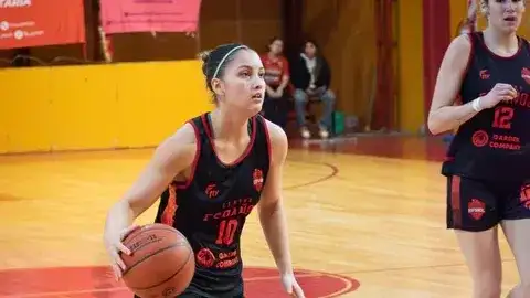 Lucía Ballari jugará la Liga Nacional de Básquet
