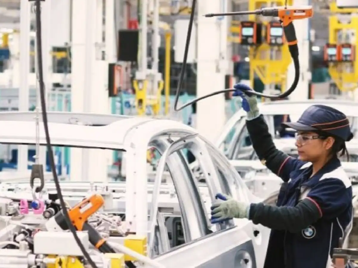 Fuerte suba de la actividad automotriz en marzo