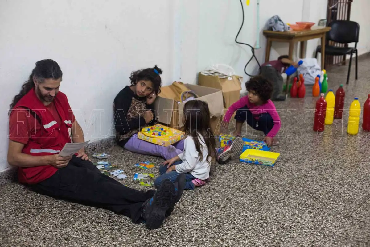 Reciben donaciones para los marplatenses afectados por el temporal
