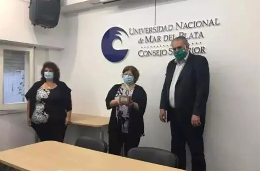 La UNMDP distinguió al Sistema Municipal de Salud