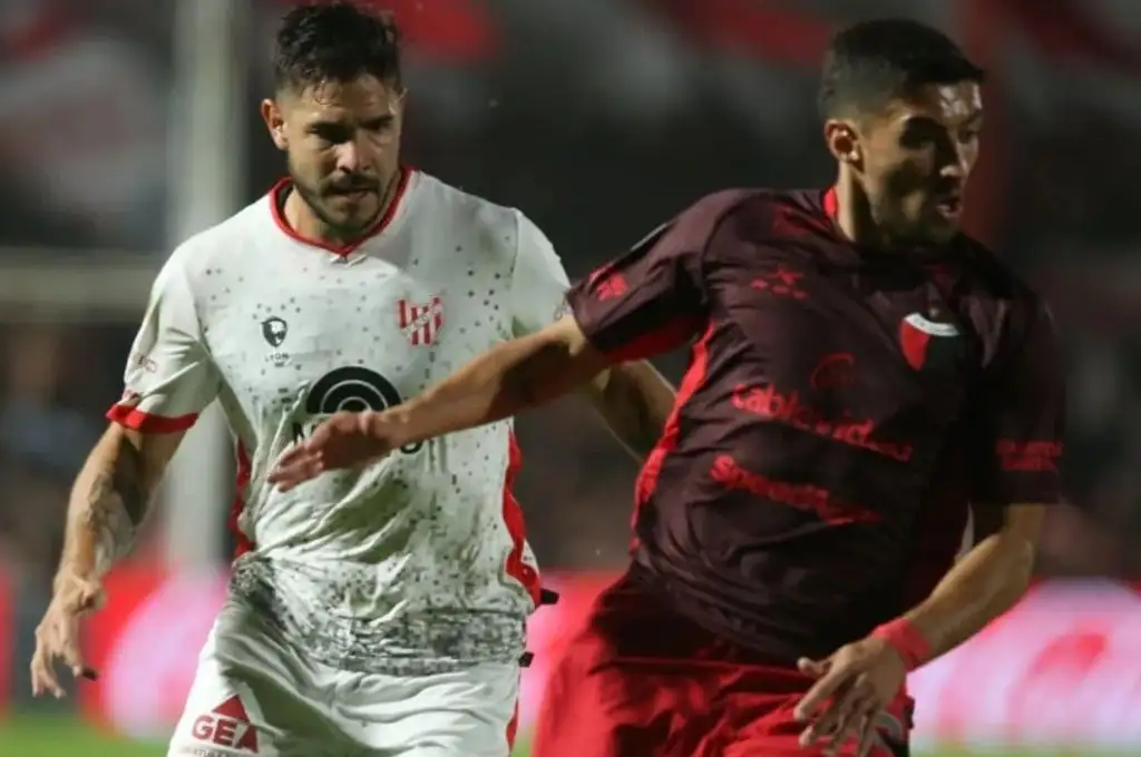 Colón perdió ante Instituto y cayó en la tabla de posiciones