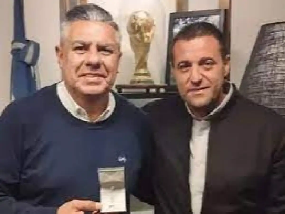 Denuncian por amenazas al secretario general de la AFA y hombre cercano al Chiqui Tapia