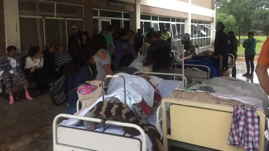 Incendio en un hospital de Rafael Calzada: evacuaron a 180 pacientes