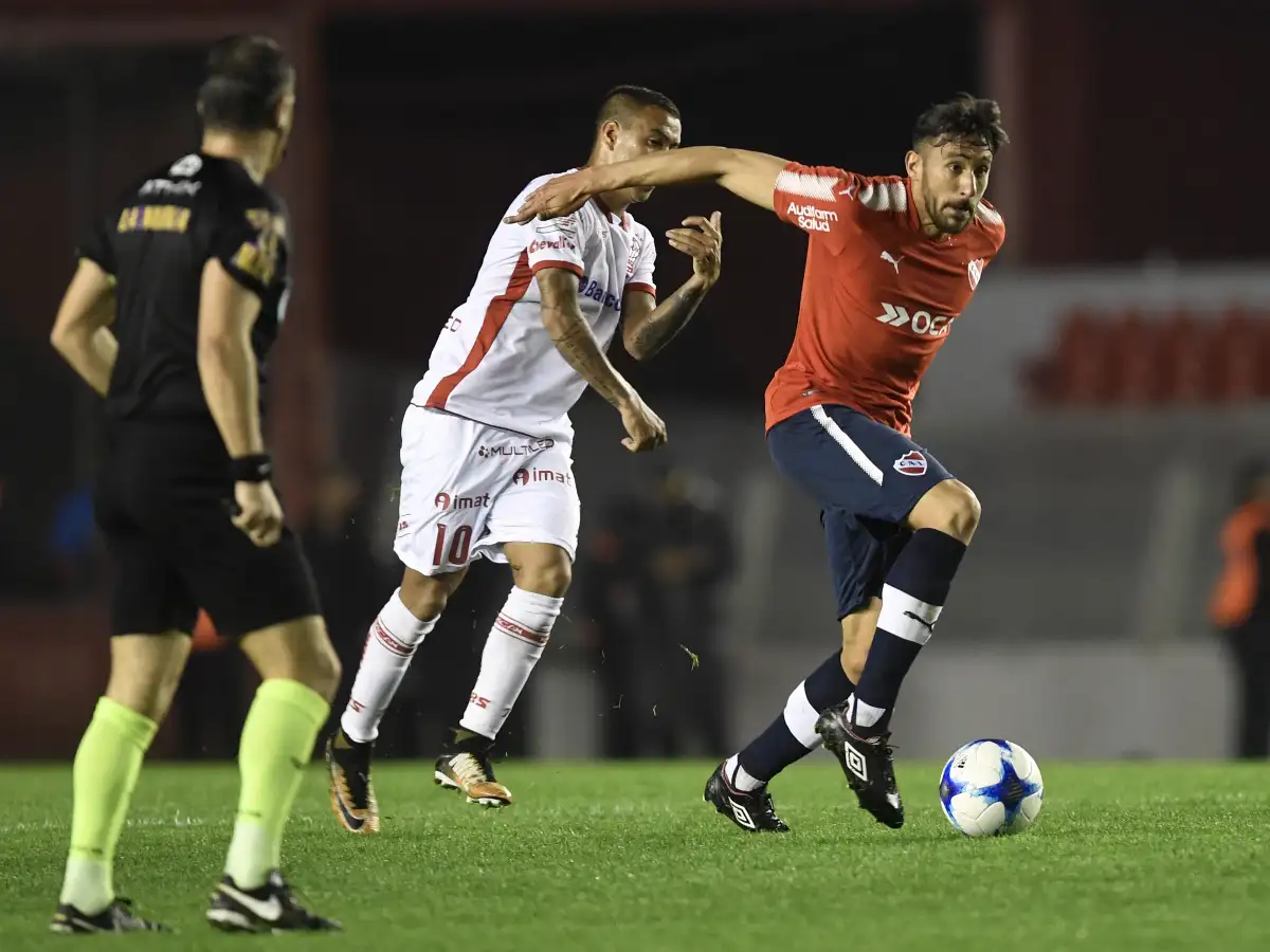 El “Rojo” se presenta en Bahía Blanca