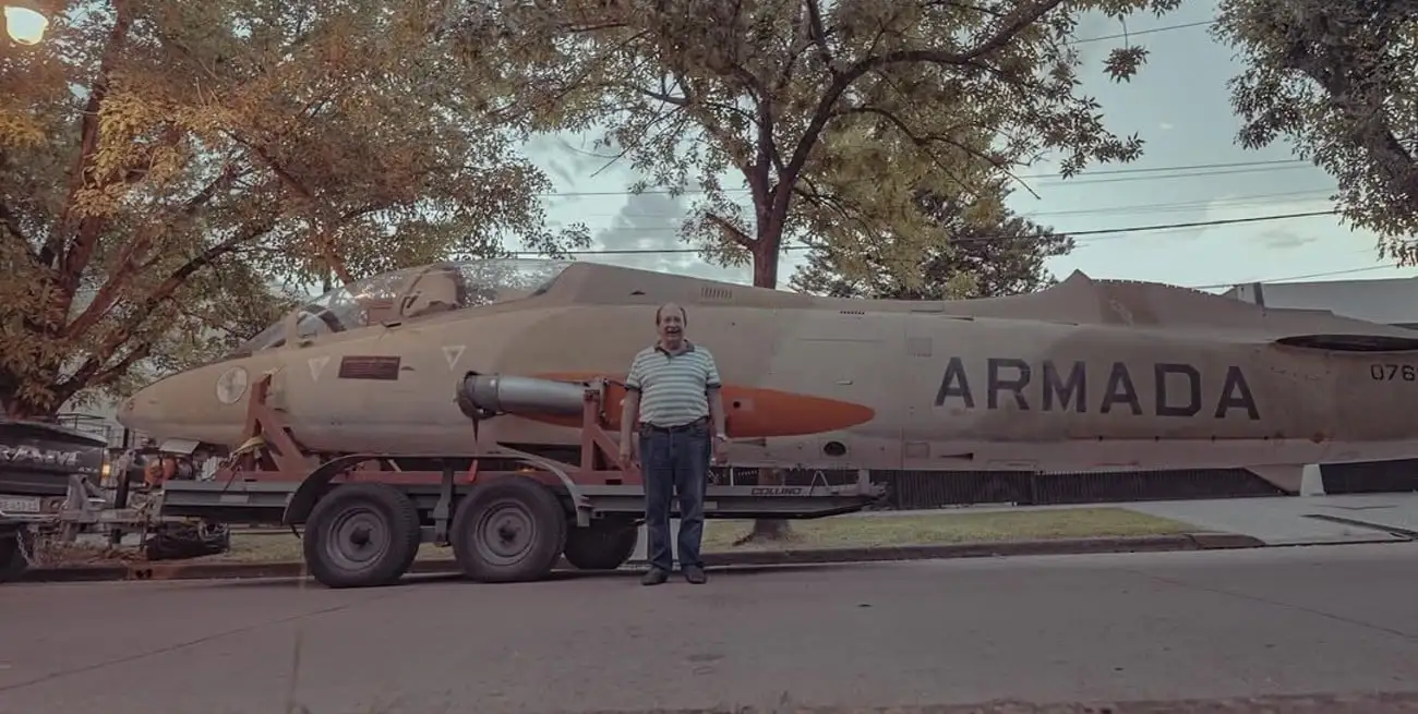 Este viernes llegará a Sunchales un equipo de mecánicos de la Armada Argentina para rearmar el Aermacchi.