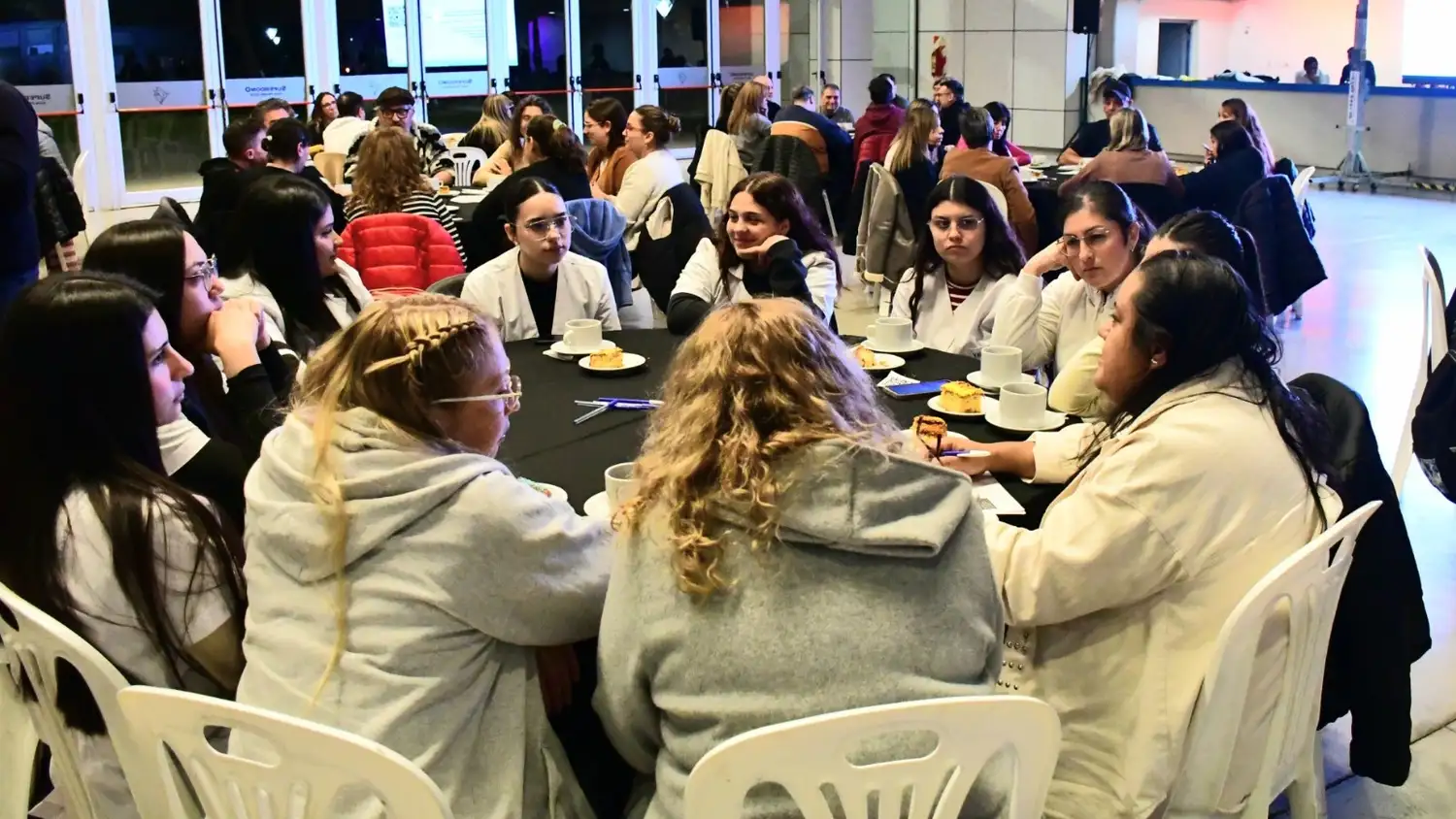 Programa “San Francisco del Futuro”: médicos, estudiantes y especialistas debatieron propuestas para la salud local