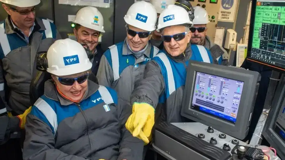 Kristalina Georgieva recorrió Vaca Muerta Junto a Luis Caputo y el presidente de YPF.