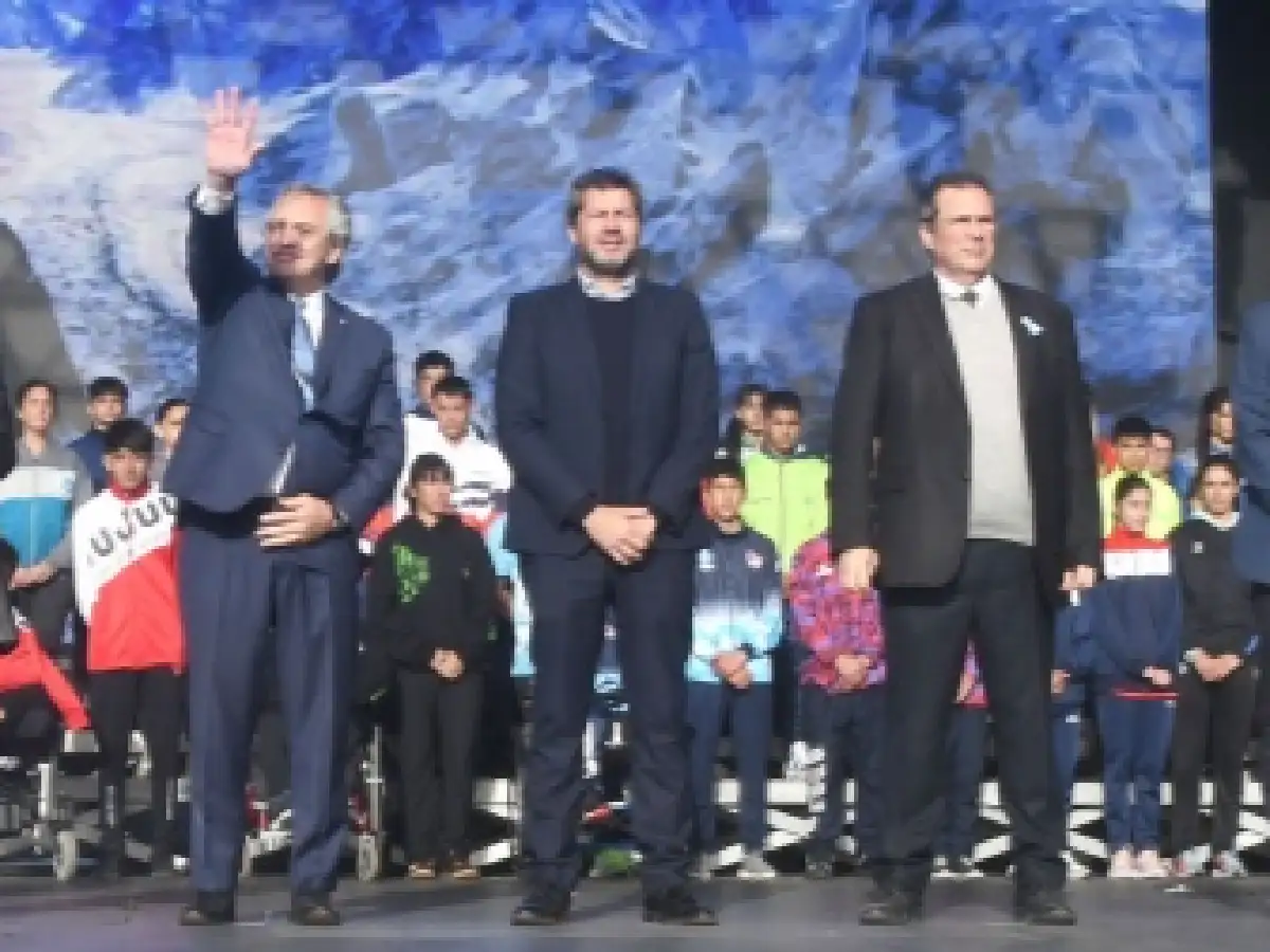 El Presidente en las finales de los Juegos Evita: "El deporte es una maravillosa escuela"