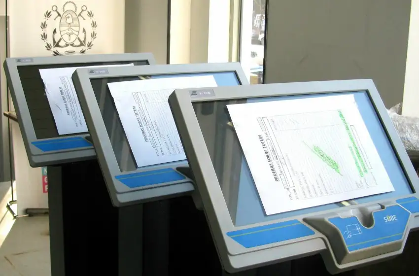 Comenzó la campaña de pases SUBE para docentes y auxiliares
