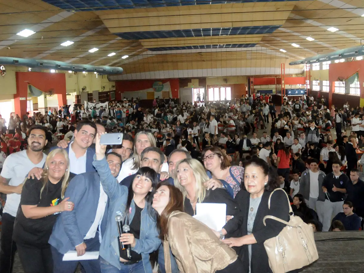 Se viene el cierre del certamen Comprender  y suma el “Resolver”  