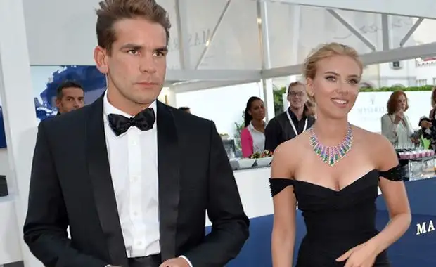 Scarlett Johansson espera su primer hijo