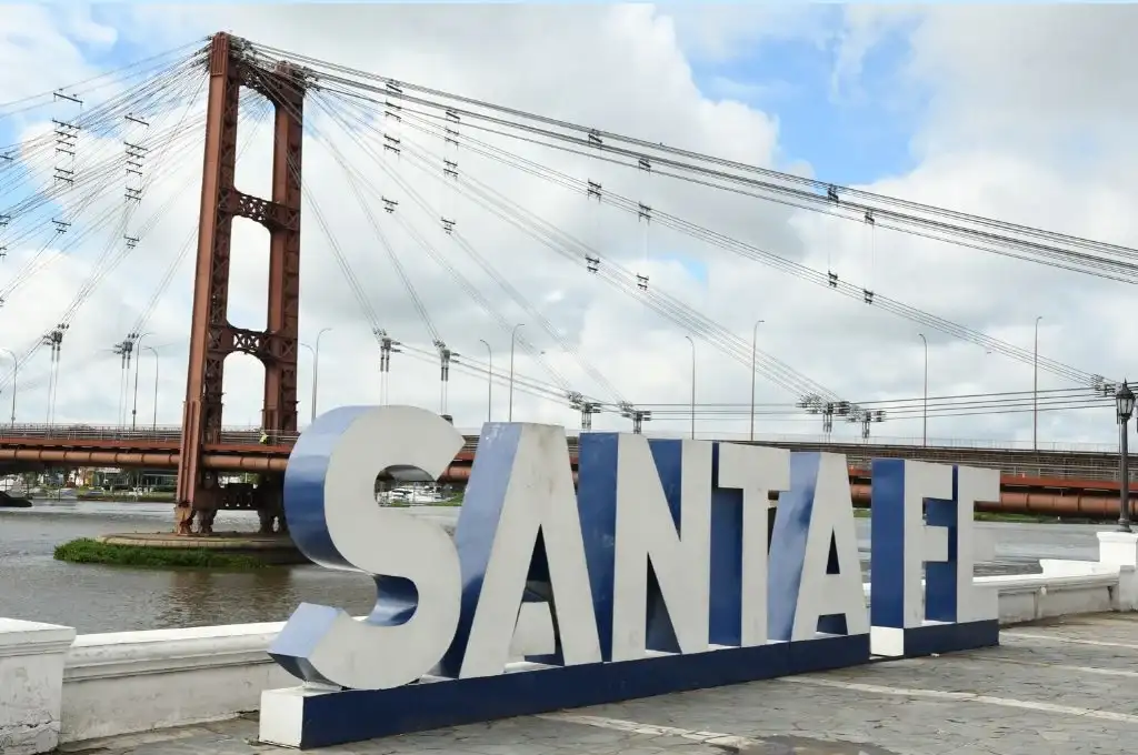 Letras corporeas en la Costanera Oeste