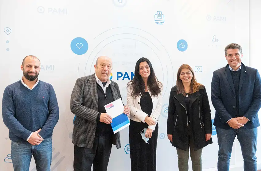 PAMI y Mar Chiquita firmaron el convenio para la adquisición de un tomógrafo