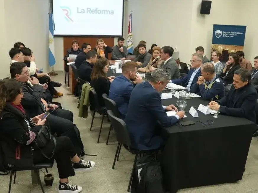 El tema central de la audiencia fue el tema de la autonomía municipal donde hubo ponencias de todo tipo.