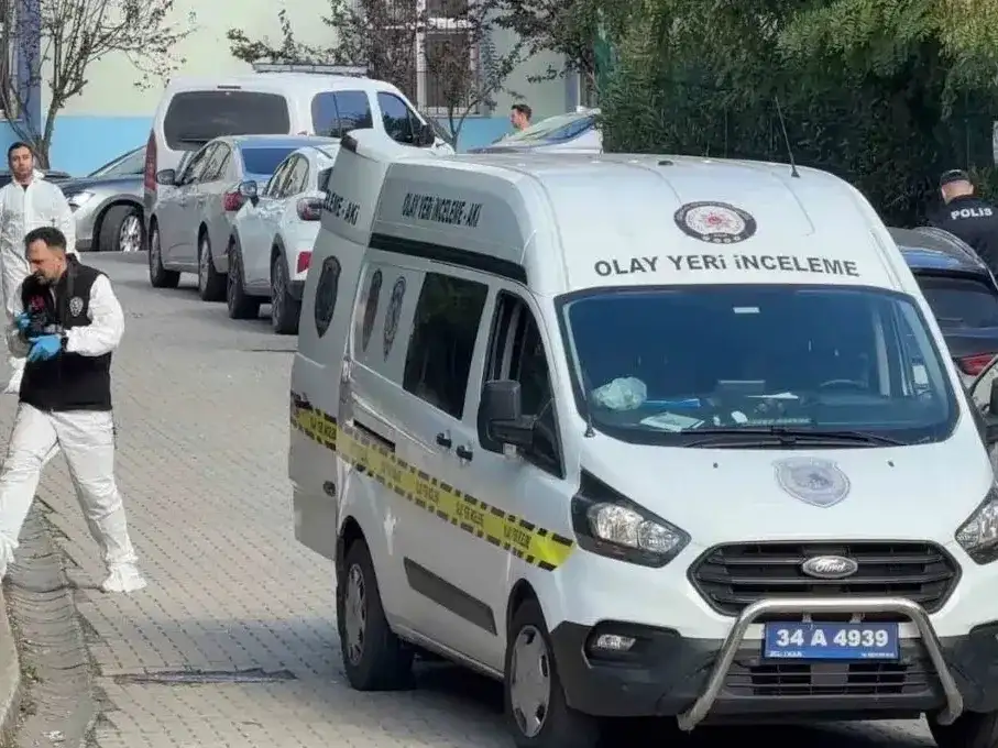 Apuñaló a sus compañeras de colegio