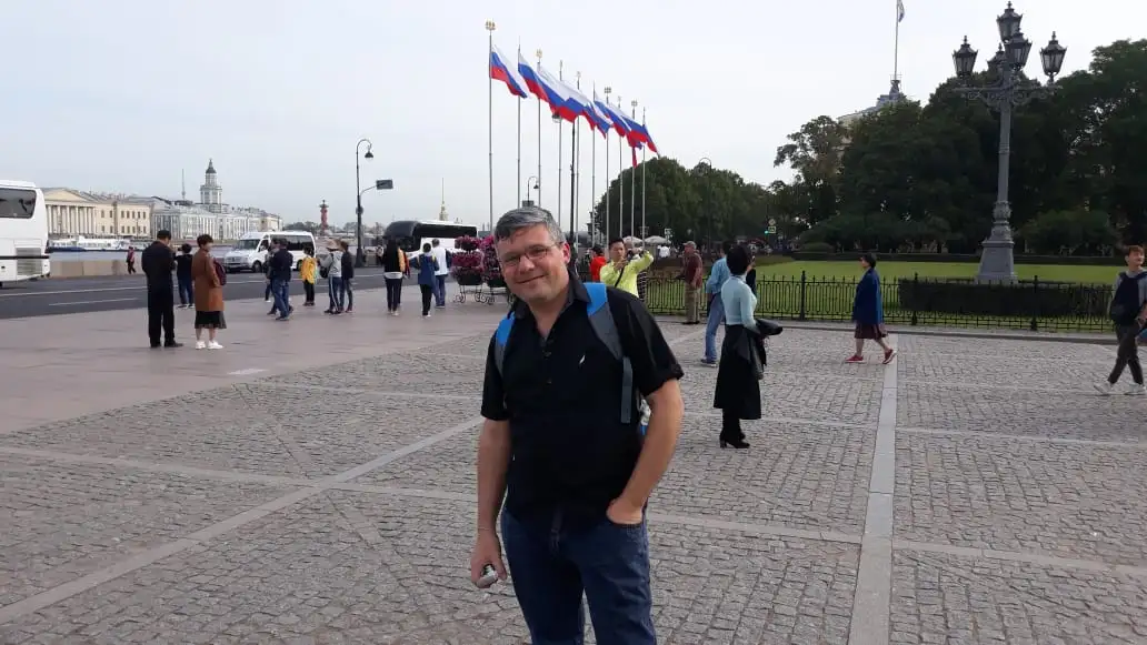 Ferreyra en uno de sus tantos viajes a Rusia.