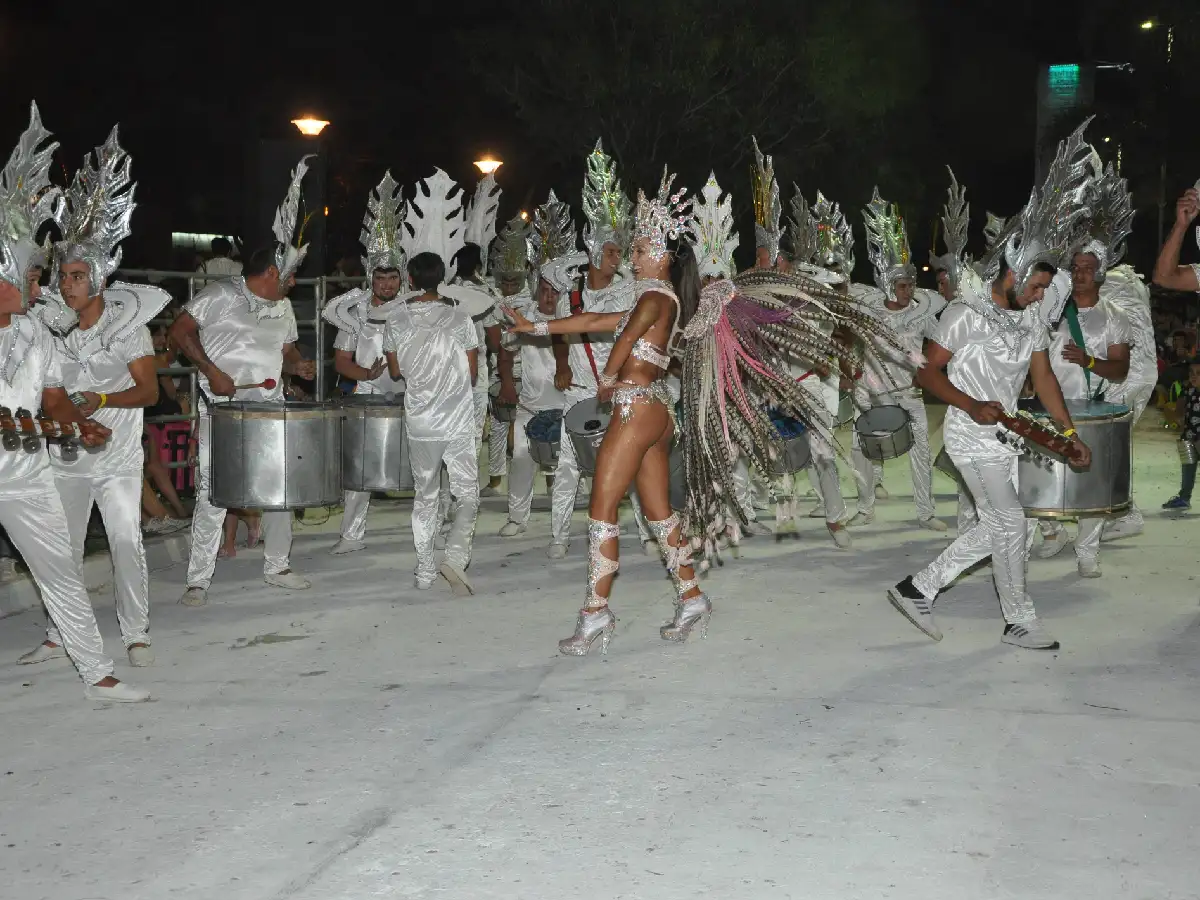 Los pueblos que reinventan el carnaval en pandemia                   