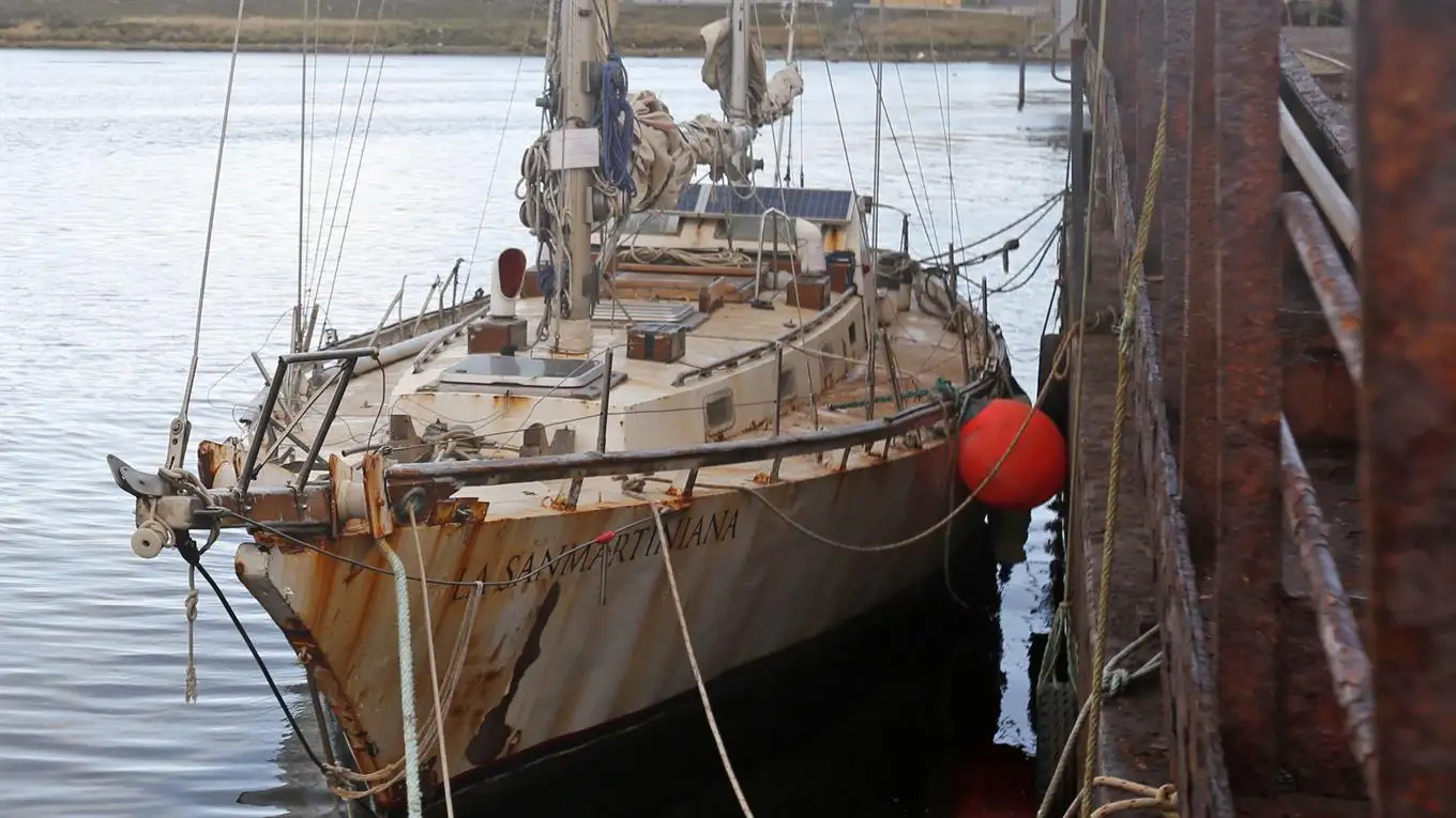 Negocian el regreso del velero kirchnerista que está en Malvinas