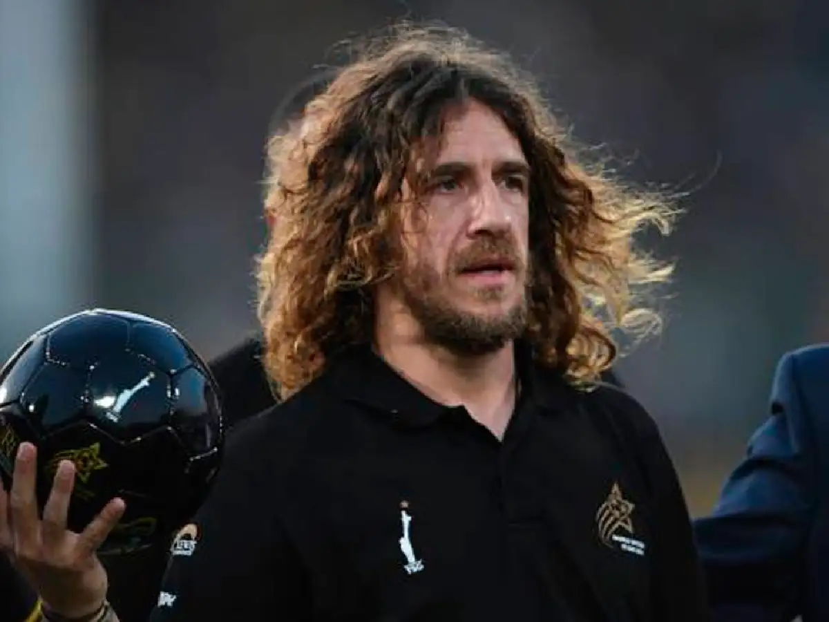 Puyol le dio su apoyo a Messi