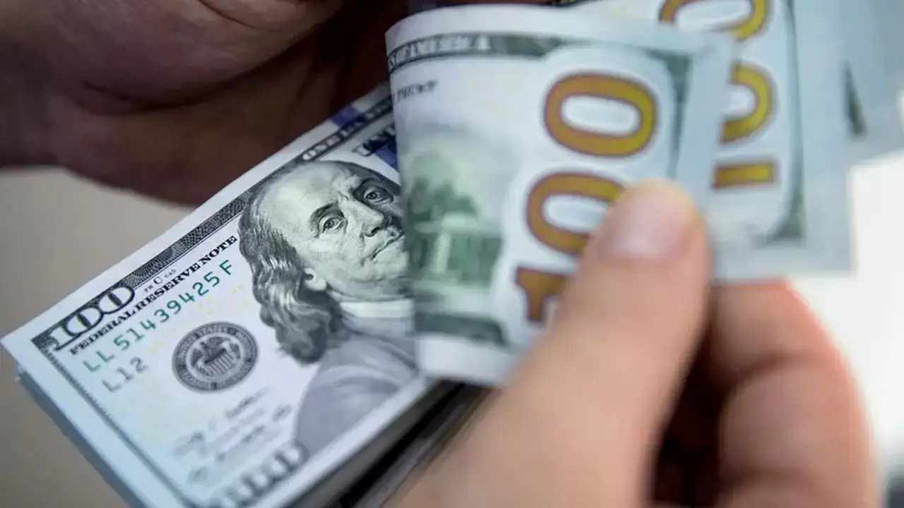 Comienzo de la semana en baja para el dólar blue.