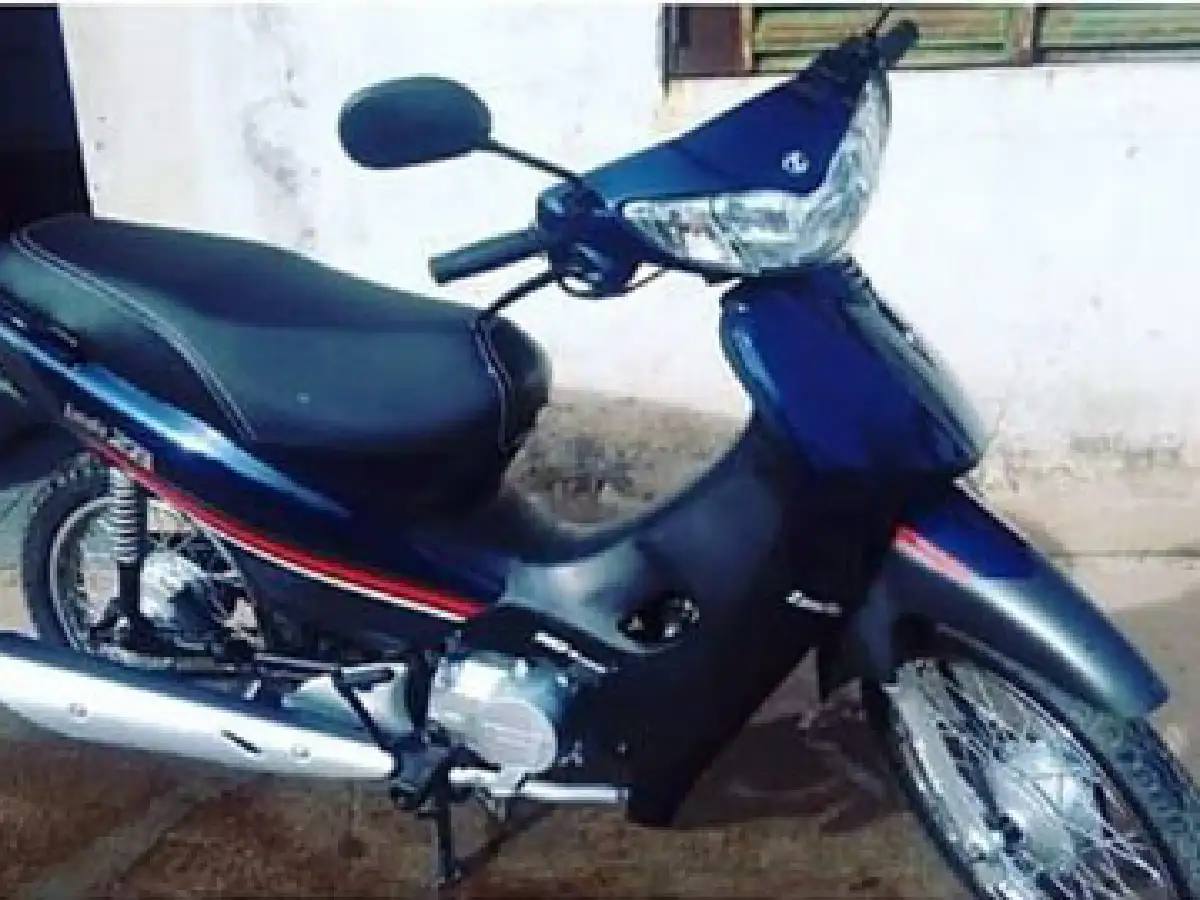 Le robaron la moto y ofrece $5.000 de recompensa para recuperarla 