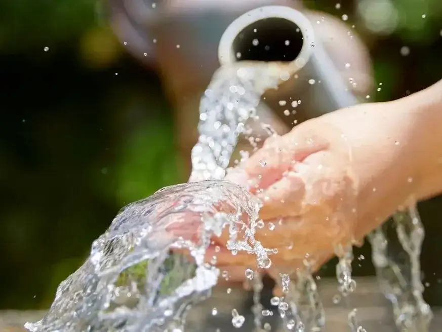 La exposición prolongada a ese agua contaminada podría afectar a más de 4 millones de personas.