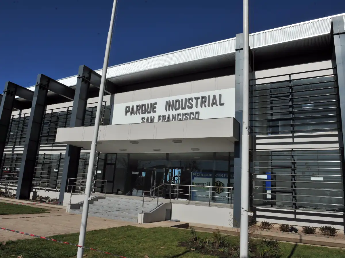 Misión comercial reúne en el Parque Industrial a ferreteros latinoamericanos 