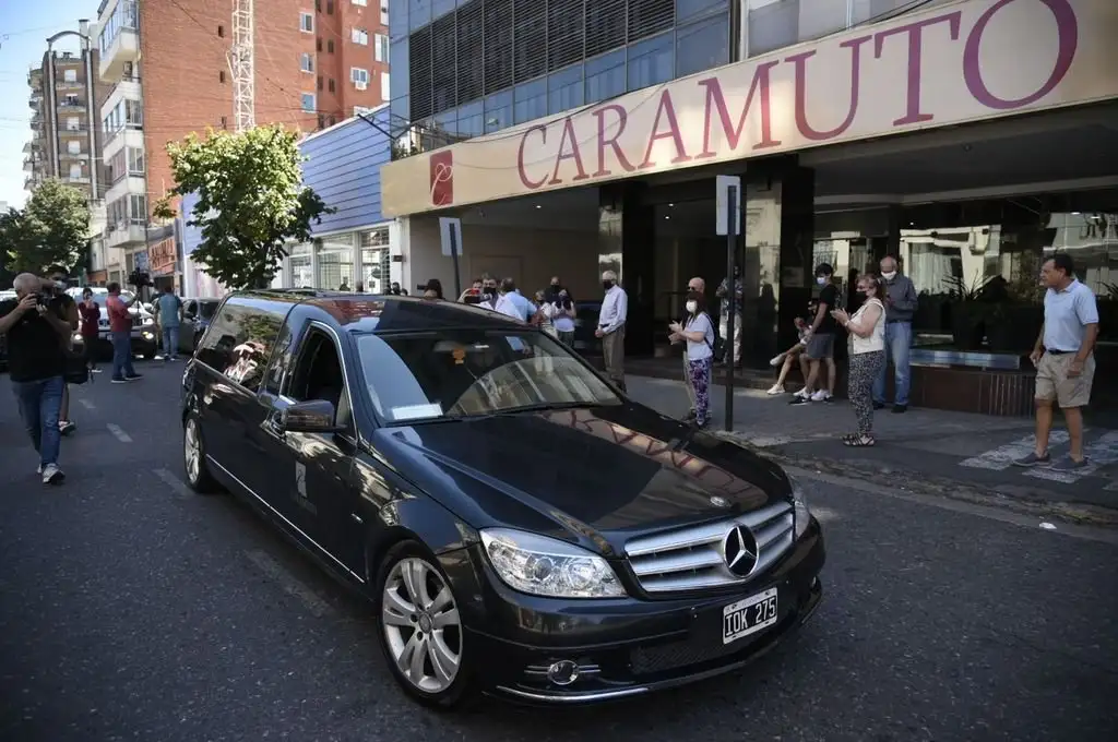 Familiares y amigos despidieron a Gerardo Rozín en Rosario
