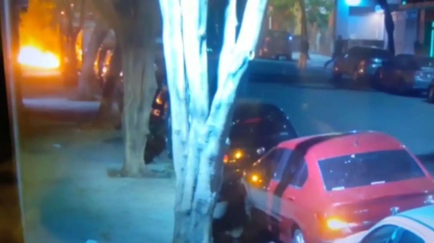 Ataque a Clarín: encontraron una huella clave pero no figura en la base de datos