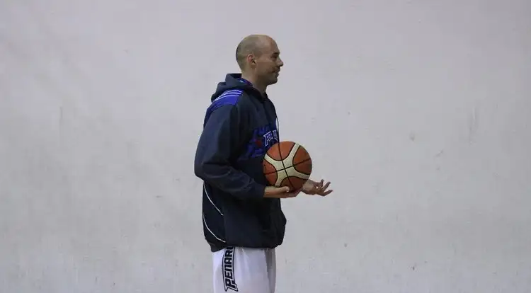 Ivanovic, el pivote elegido por Richotti.