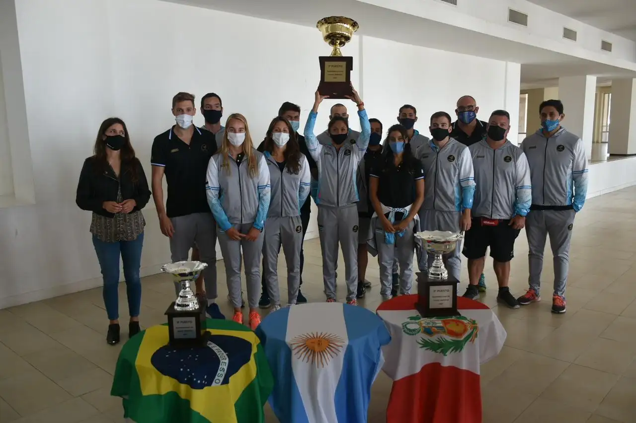 Argentina es campeón sudamericano de aguas abiertas