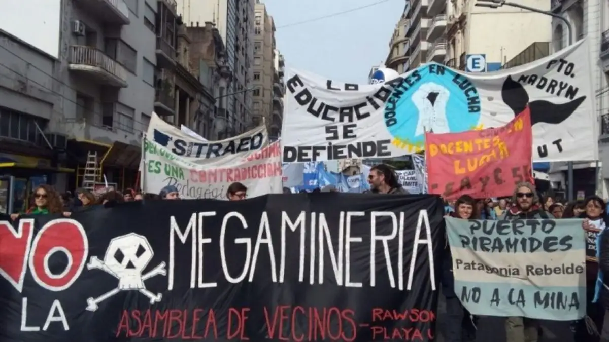 El gobierno de Chubut derogará la ley de megaminería y llamará a un plebiscito