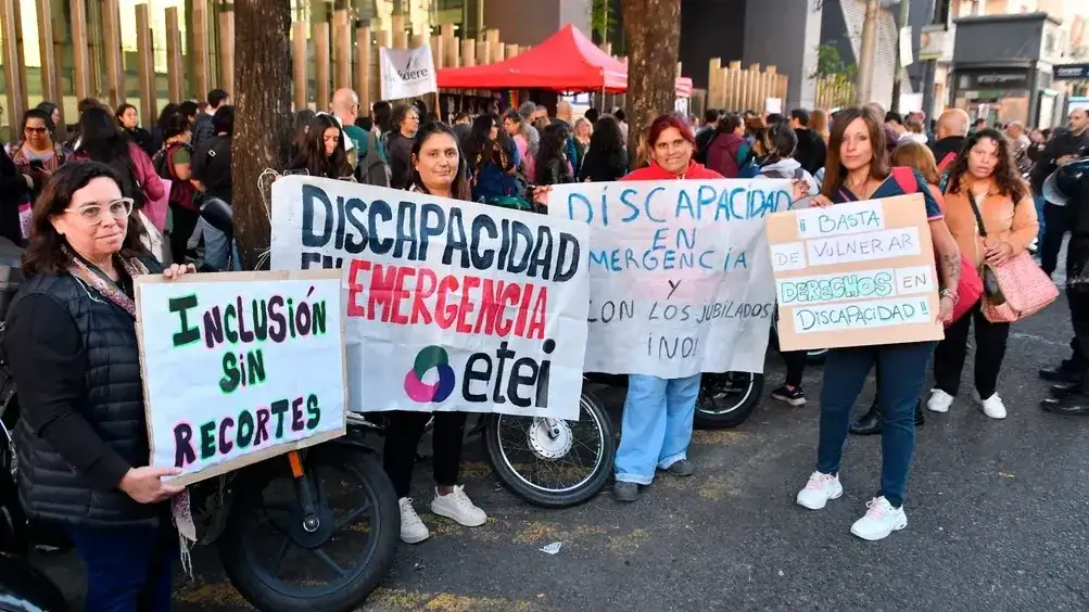 El Gobierno convocó a la Iglesia para dialogar sobre discapacidad, antes de la visita del Papa