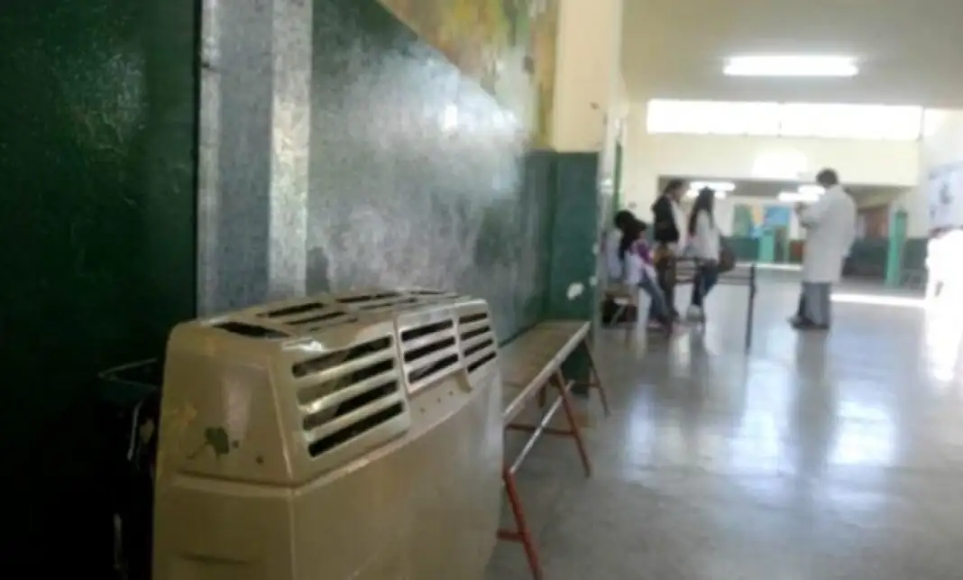 Las escuelas secundarias no tendrán clase este miércoles.