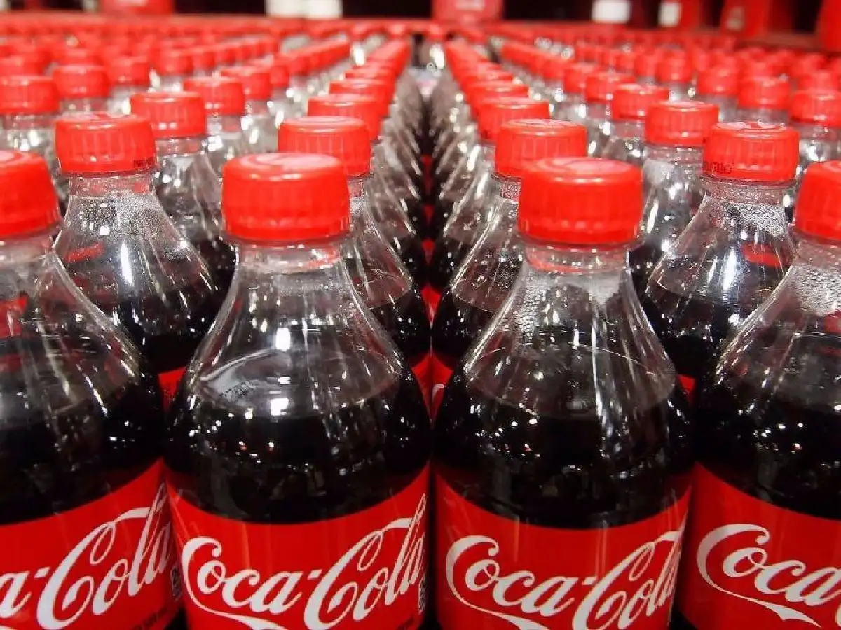 Recibirá más de $100 mil por encontrar un preservativo en una gaseosa