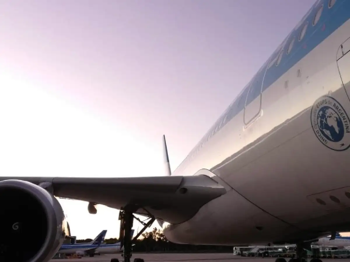 [VIDEO] Partió el histórico vuelo de Aerolíneas a China para traer insumos médicos