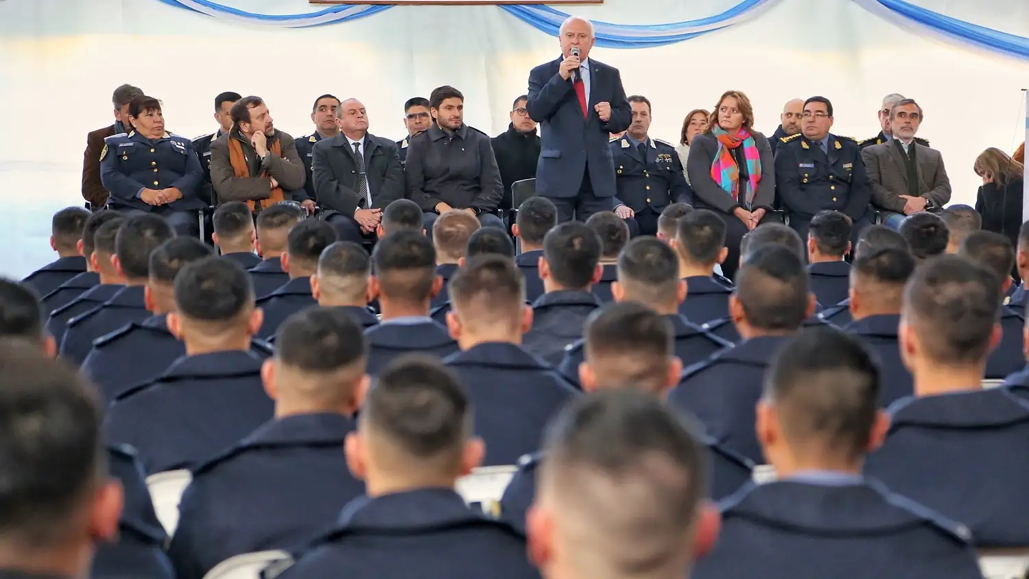 Lifschitz: “El objetivo es que la policía sea la fuerza más eficiente del país”