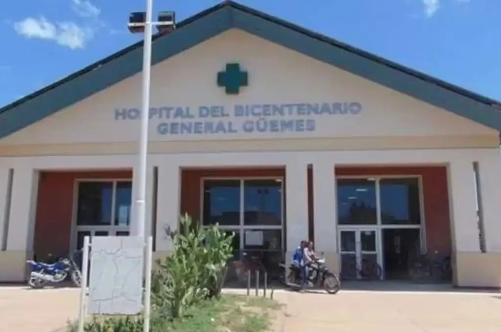 Tragedia en Chaco: iba en su camioneta, le cayeron dos postes de luz encima y murió electrocutado