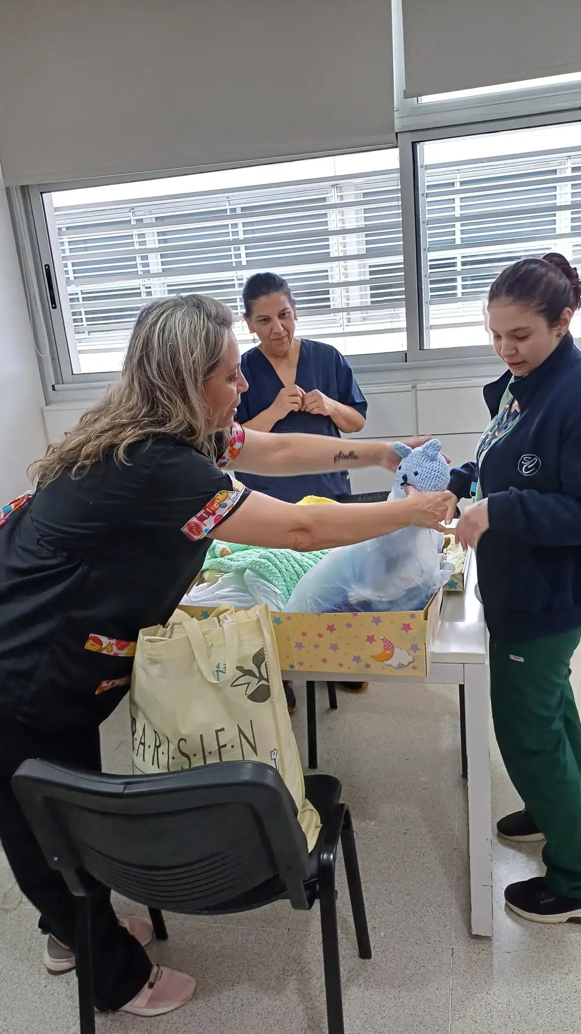 TEJETÓN MATERNIDAD
