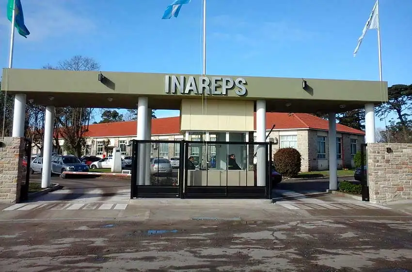 Renunció la directora del INAREPS