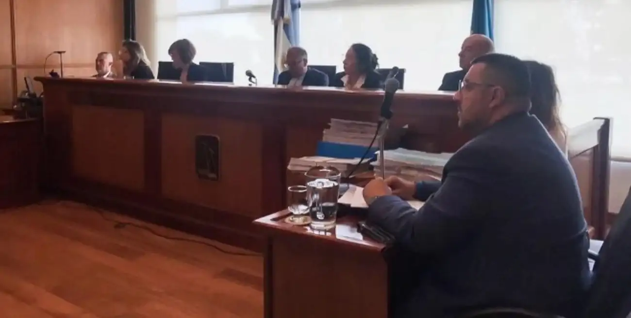 El Tribunal de Enjuiciamiento declaró el veredicto de culpabilidad y por mayoría dictó la destitución de la Dra. Mariel Alejandra Suárez.