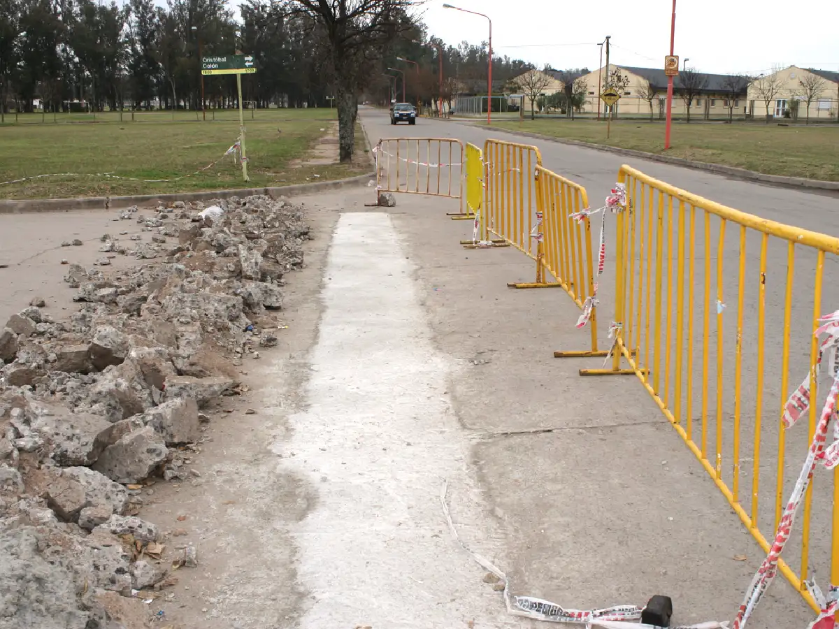 Arroyito continúa con el Plan Integral  de Bacheo 
