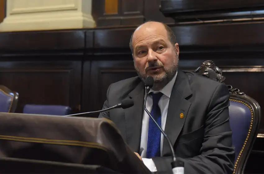 “No es hora de inventar candidatos, sino de elegir al mejor gobernante”