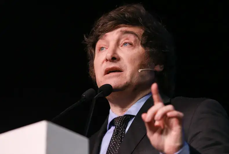 "Robar está mal. No importa lo que hagas con el destino de los fondos robados", indicó el jefe de Estado.